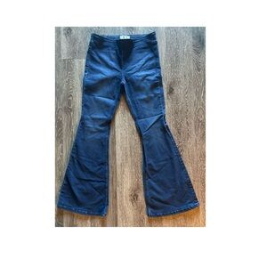 SALE🎈NWOT WE THE FREE FAMOUS PENNY FLARE JEAN!
